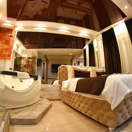 شقة Design Grand Lux 4 Star 
