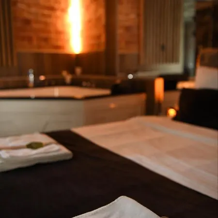 Design Grand Lux 4 Star 