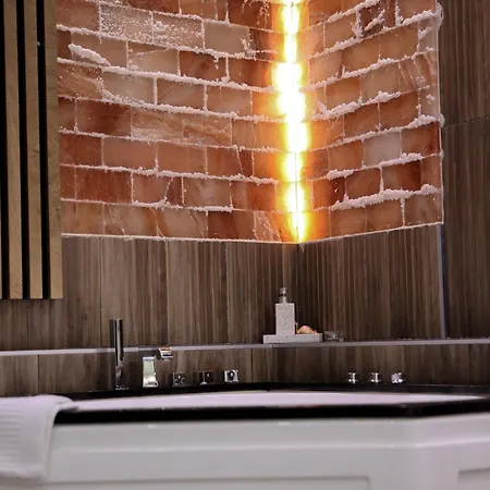 Design Grand Lux 4 Star 