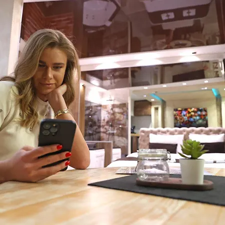 Design Grand Lux 4 Star 